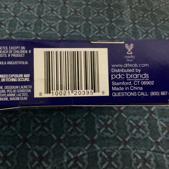 Dr Teal’s Soothe & Sleep Epsom Salt Soak and Foaming Bath with Lavender - Picture 6 of 6